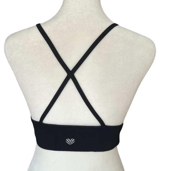 FOREVER 21 Strappy Sports Bra - Picture 2 of 3